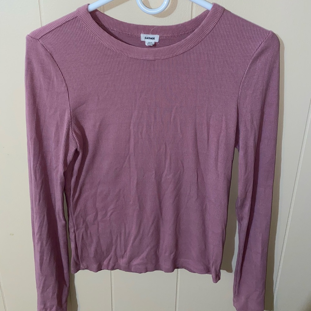 ✨3/$25✨garage long sleeve